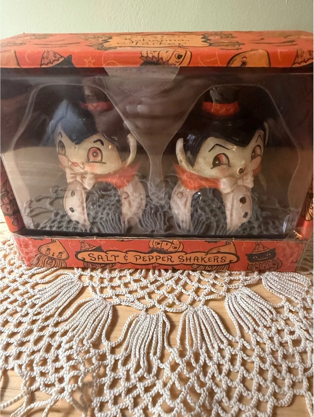 Johanna Parker Halloween Salt & Pepper Shakers Set